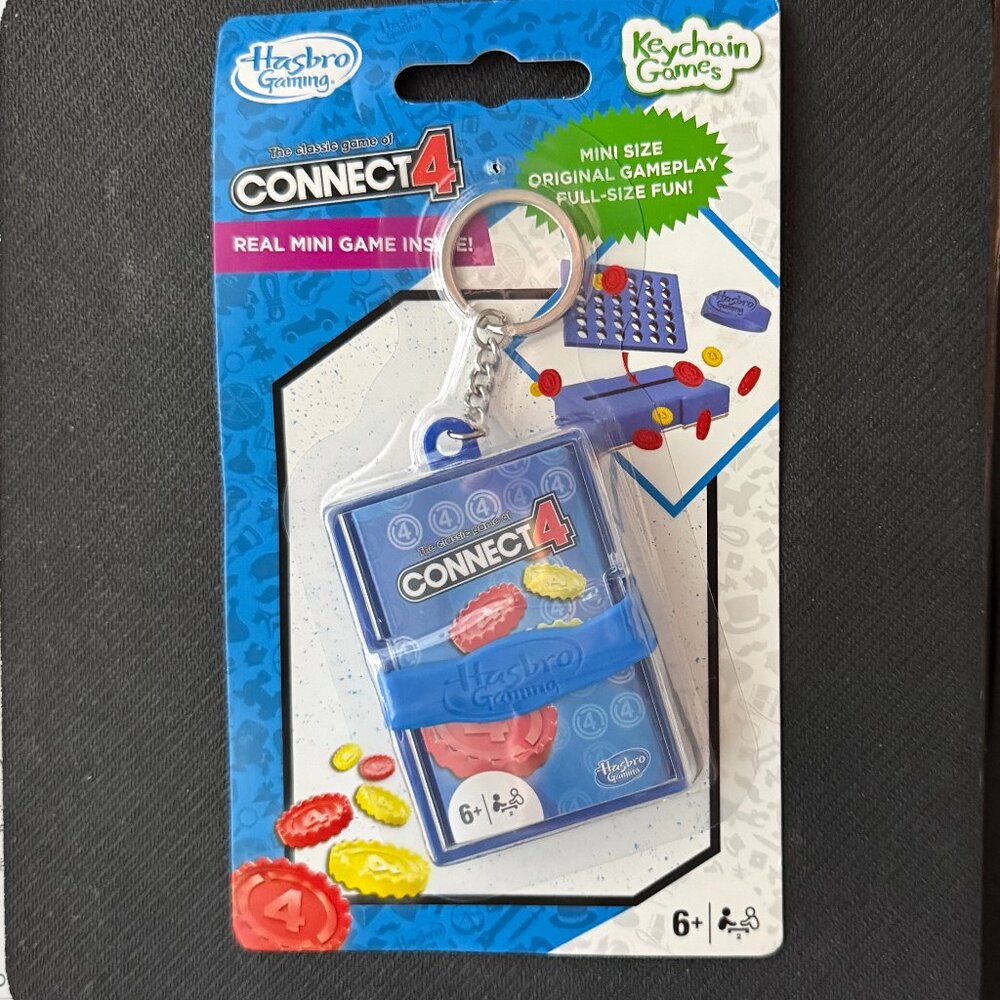 Hasboro CONNECT 4 -  Keychain